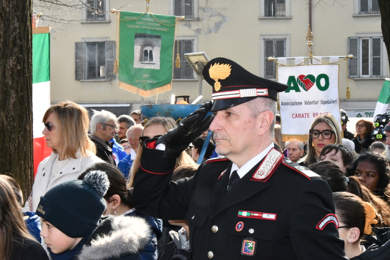 Carate Brianza premia l’Arma con cittadinanza onoraria e un riconoscimento al carabiniere eroico