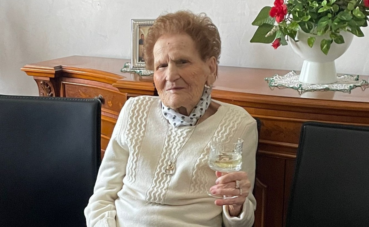Cecilia Tremolada festeggia 102 anni a Canonica