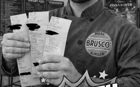 Finto ordine di pizze bloccato dal titolare della pizzeria Bruscò