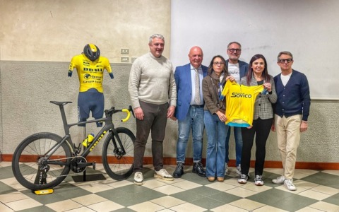 Presentazione della squadra e della maglia del Velo Club Sovico