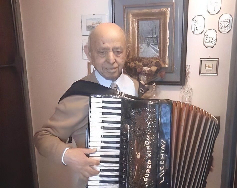 Una mostra fotografica celebra Luigi Caglio, il maestro copista