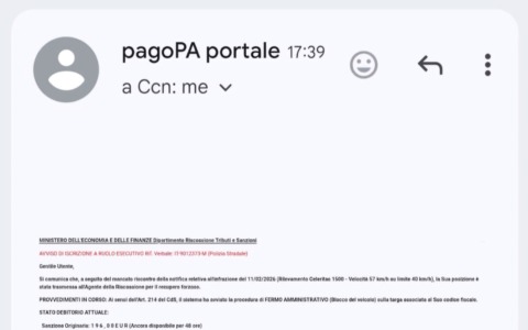 Allerta truffe online: finti avvisi da pagoPA