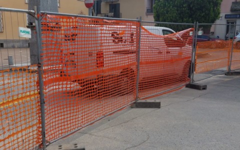 Incidente con tubi del gas tranciati, allerta in paese