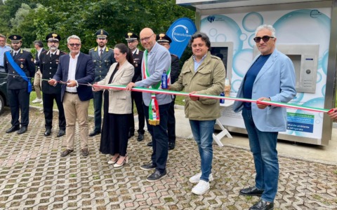 Inaugurata la nuova casetta dell’acqua di BrianzAcque a Verano Brianza
