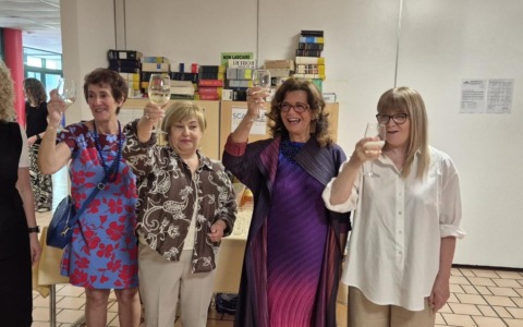 Maria Luisa Valli, la storica professoressa di inglese del Gandhi, va in pensione dopo 44 anni