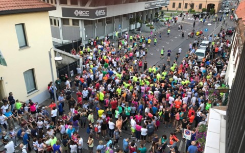 Ritorna a Carate Brianza la camminata notturna dei Marciacaratesi lungo il Lambro