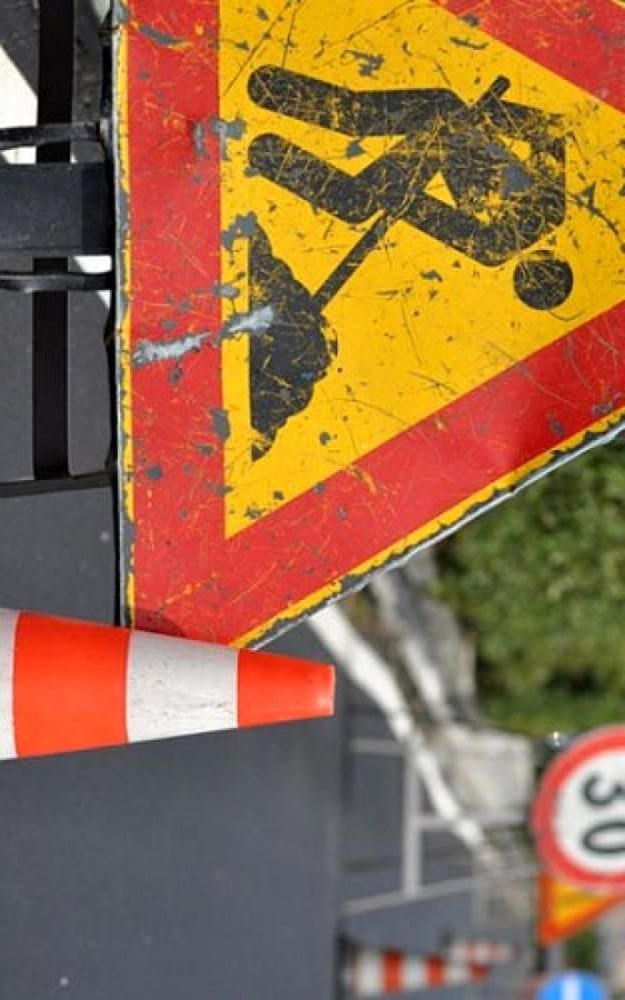 Senso unico alternato sulla Sp 32 a Giussano per lavori di manutenzione