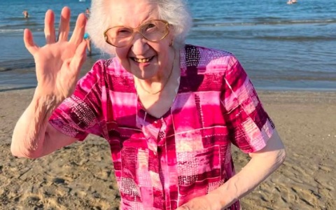 Addio a Carla Fumagalli, storica tabaccaia del Laghetto