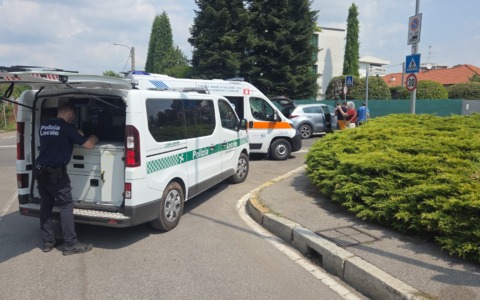 Incidente in via Diaz a Giussano, tre feriti tra cui un bambino
